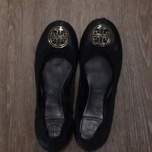 Tory Burch Black Caroline flat- gently worn